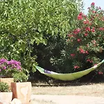 Buena Idea - Adults Only Couette-café Jalón