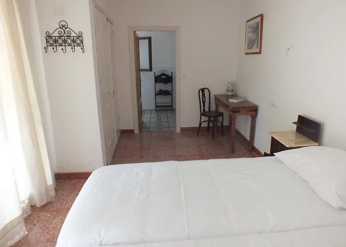 Buena Idea - Adults Only Bed & Breakfast Jalón