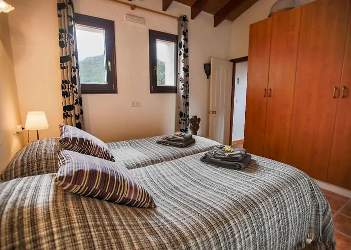 Buena Idea - Adults Only 4* Jalón